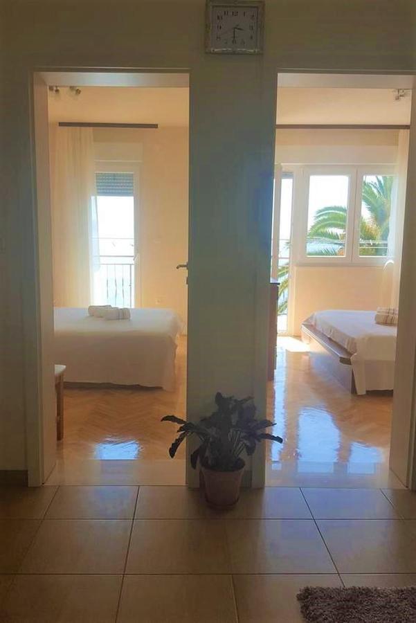 Adriatic Beach Suites Omis Exterior photo