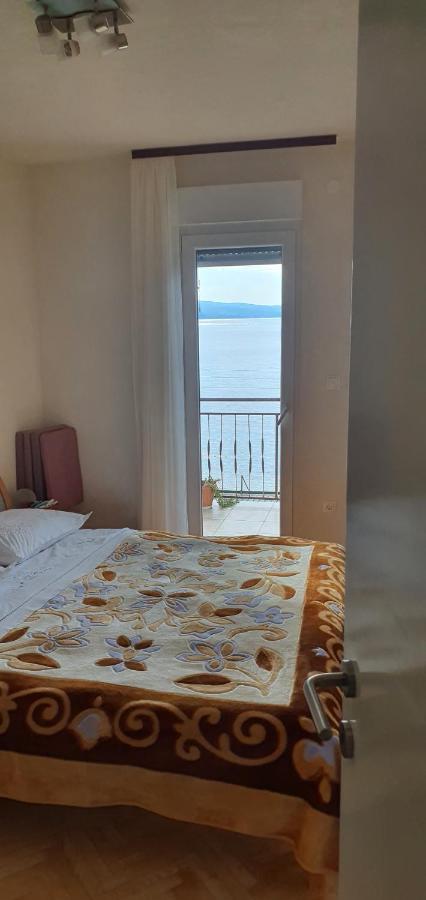 Adriatic Beach Suites Omis Exterior photo