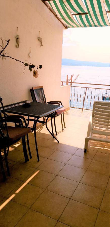 Adriatic Beach Suites Omis Exterior photo