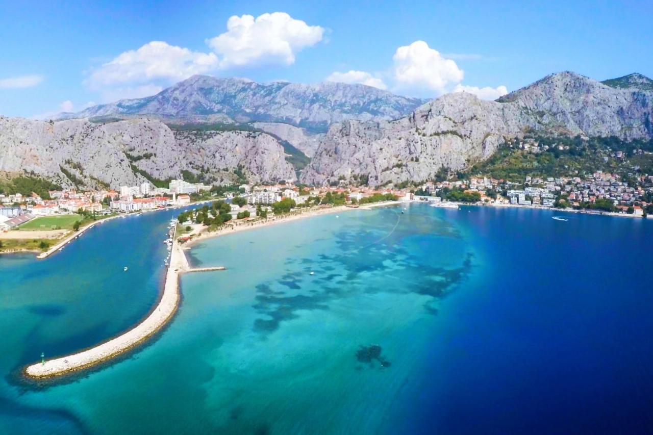 Adriatic Beach Suites Omis Exterior photo