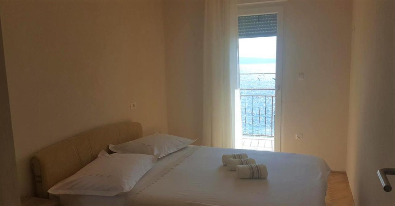 Adriatic Beach Suites Omis Exterior photo