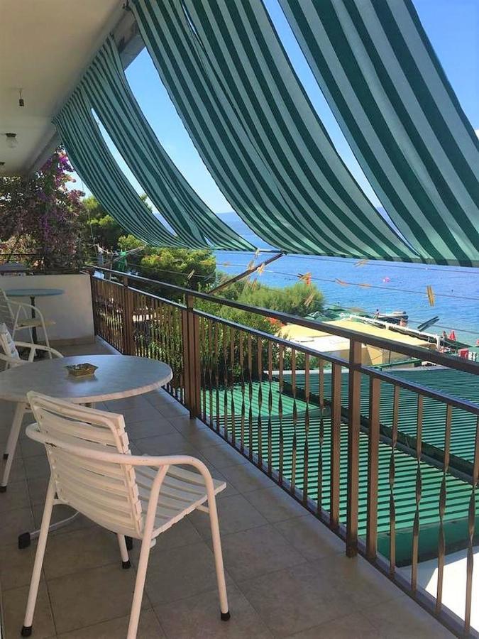 Adriatic Beach Suites Omis Exterior photo
