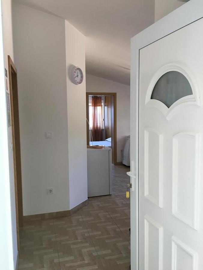Adriatic Beach Suites Omis Exterior photo