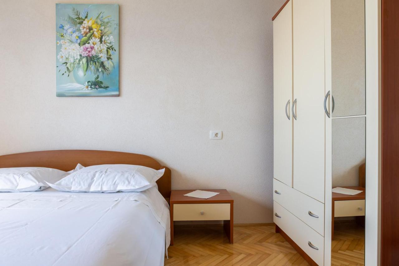 Adriatic Beach Suites Omis Exterior photo