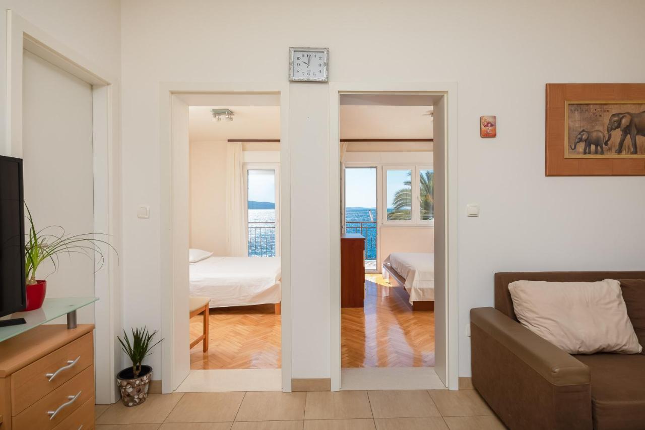 Adriatic Beach Suites Omis Exterior photo
