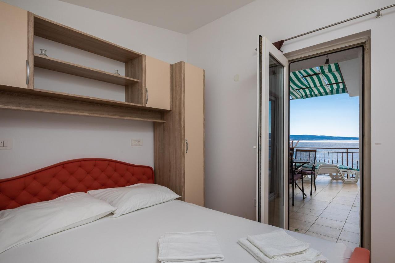 Adriatic Beach Suites Omis Exterior photo